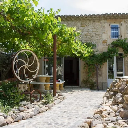 Domaine Sainte Suzanne Bed & Breakfast Puimisson