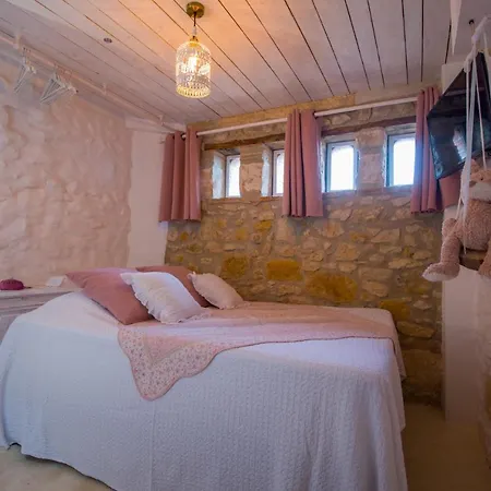 Domaine Sainte Suzanne 4*