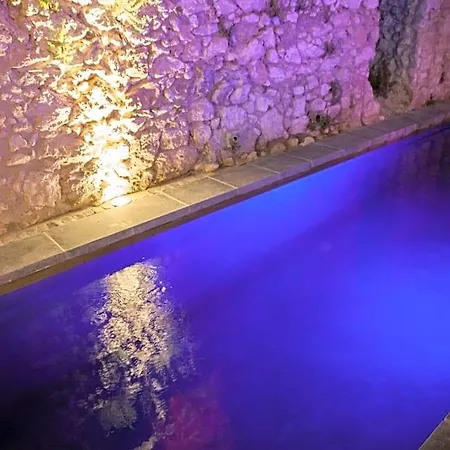 Domaine Sainte Suzanne Alojamento de Acomodação e Pequeno-almoço 4*