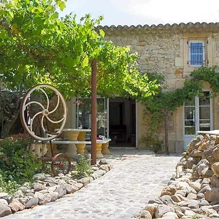 Bed & Breakfast Domaine Sainte Suzanne Puimisson